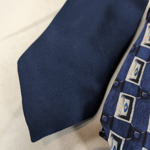 Arrow Trump 2 Set 100% Silk Tie Men's Neck Blue Geometric Pattern Solid - Picture 3 of 12
